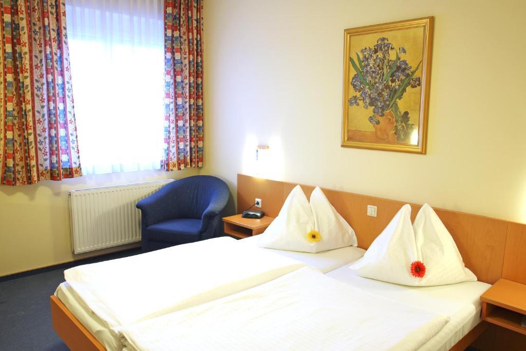 Hotel Der Stockinger Unterpremstaetten Room photo